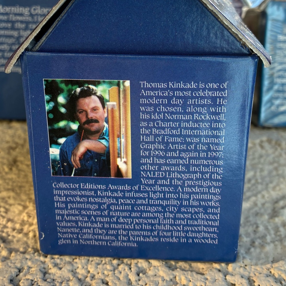 Thomas Kinkade Mini Puzzle Collection - Picture 11 of 15